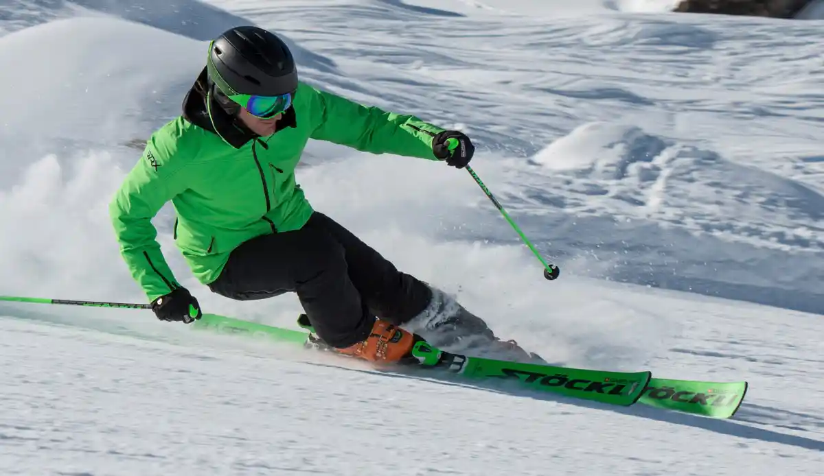 Stockli ski laser sx in action