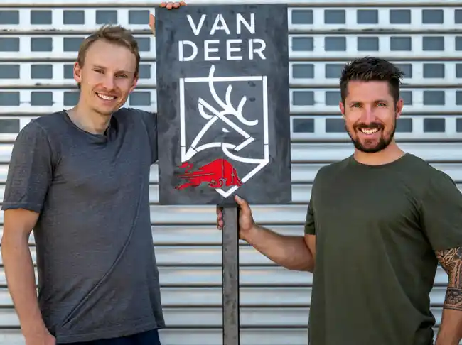 Marcel Hirscher with Kristoffersen signed Van Deer skis