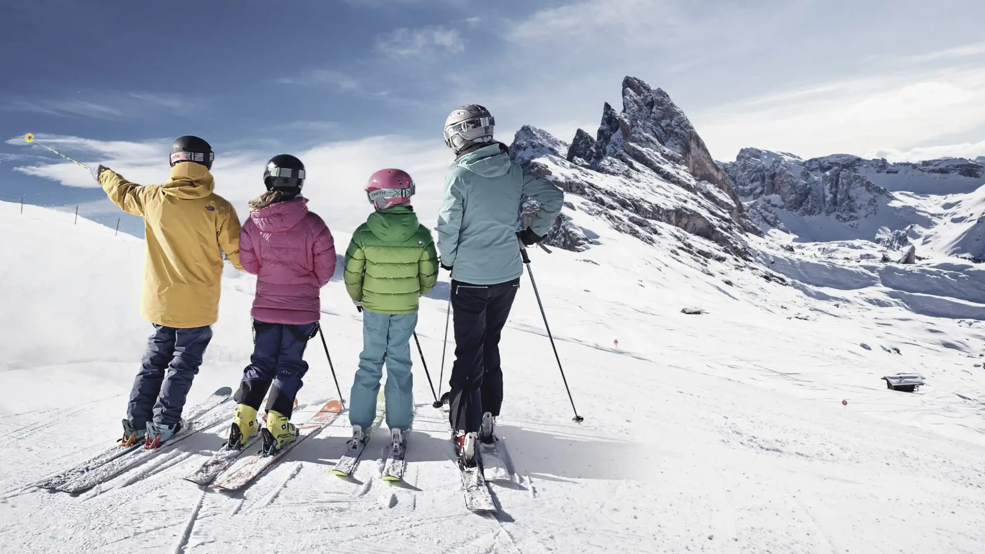 Seceda family skiing day